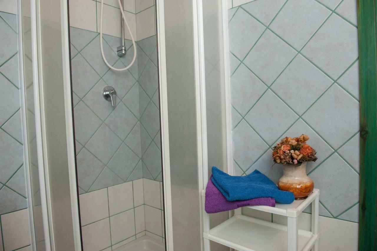 Sa Dommo De Sa Pietate Apartment Orosei Luaran gambar